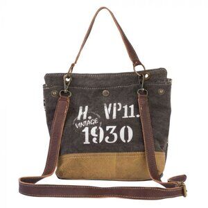 Upcycled Canvas Tote Bag with Leather Straps – Chic Rug & Military Tent Design